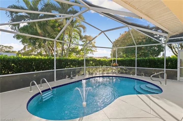 3454  Anton  CT, Naples, FL 34109