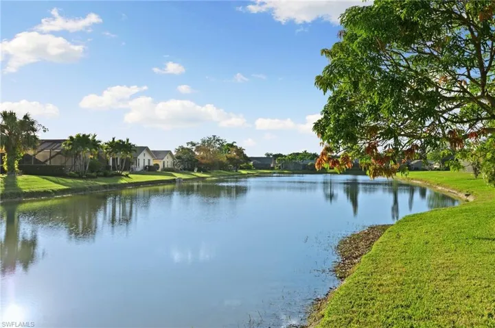 3454  Anton  CT, Naples, FL 34109