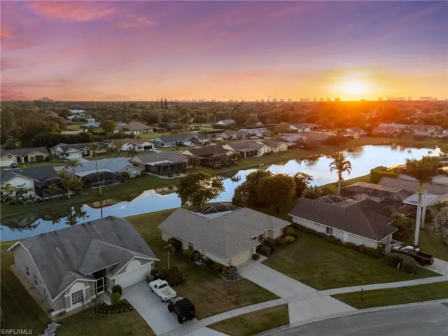 3454  Anton  CT, Naples, FL 34109