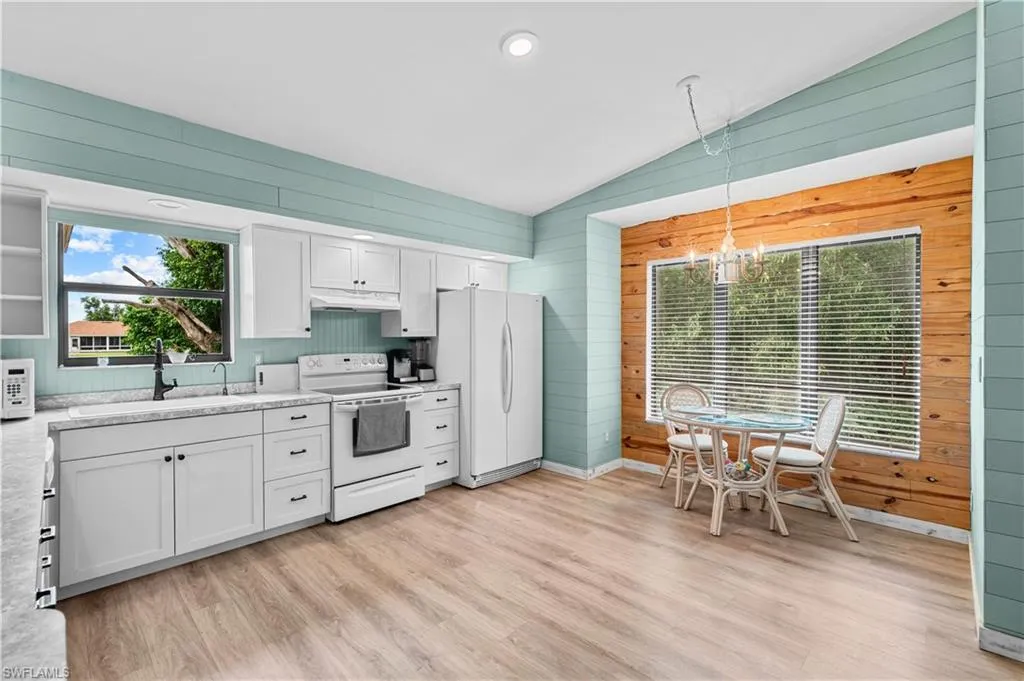 4539 Pine Village CT, St. James City, FL 33956,225062610