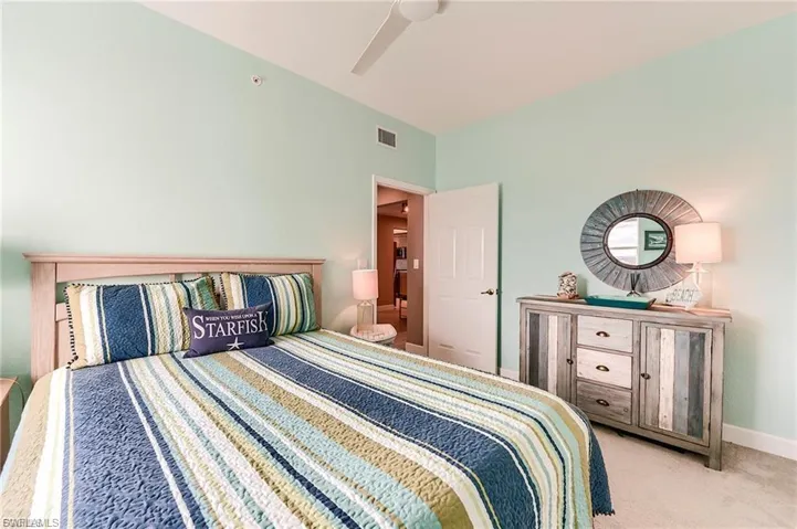 4183 Bay Beach Ln 375, Fort Myers Beach, Florida 33931