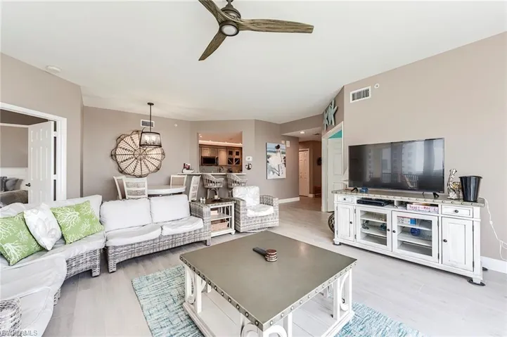 4183 Bay Beach Ln 375, Fort Myers Beach, Florida 33931