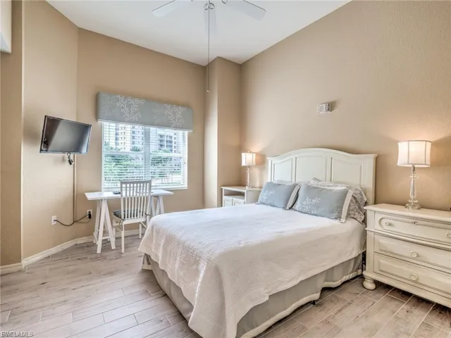 4183 Bay Beach Ln 375, Fort Myers Beach, Florida 33931