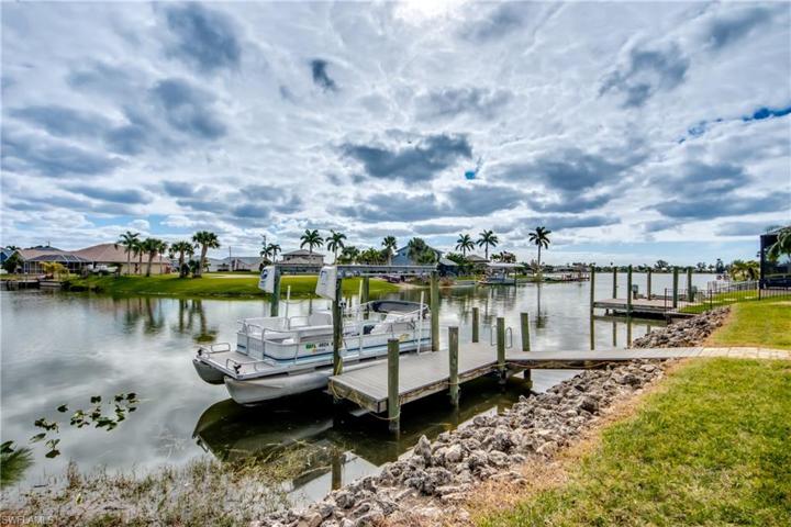 941 SW 6th AVE, CAPE CORAL FL 33991
