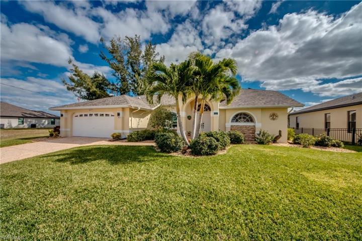 941 SW 6th AVE, CAPE CORAL FL 33991