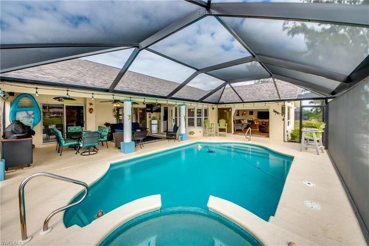 Integrated hot tub