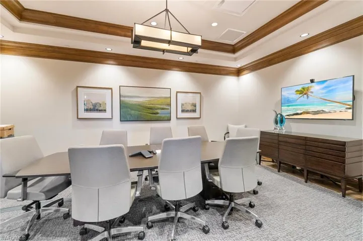 Clubhouse Meeting Room