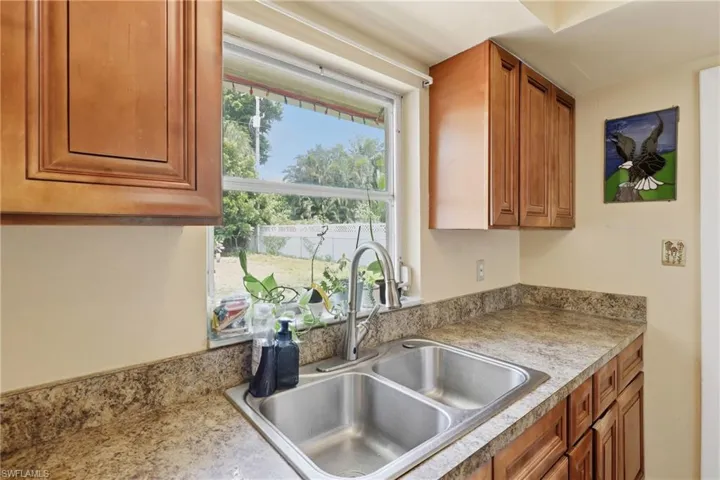 4531 Se 11th Pl, Cape Coral, Florida 33904