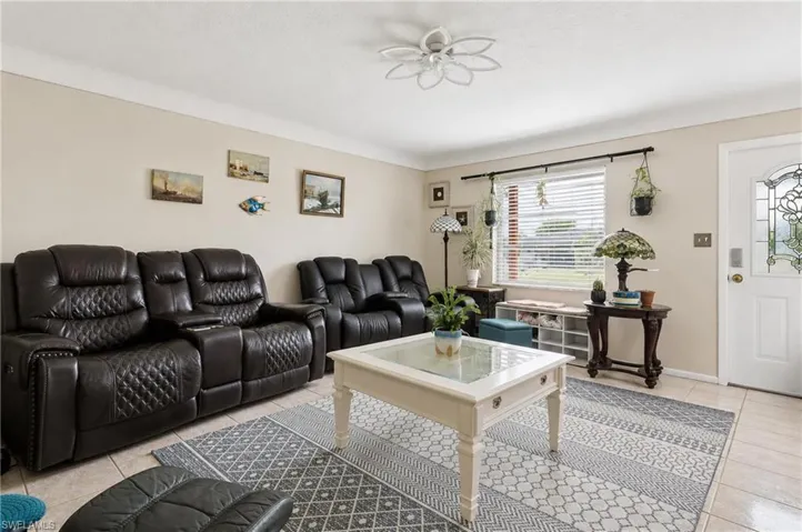 4531 Se 11th Pl, Cape Coral, Florida 33904
