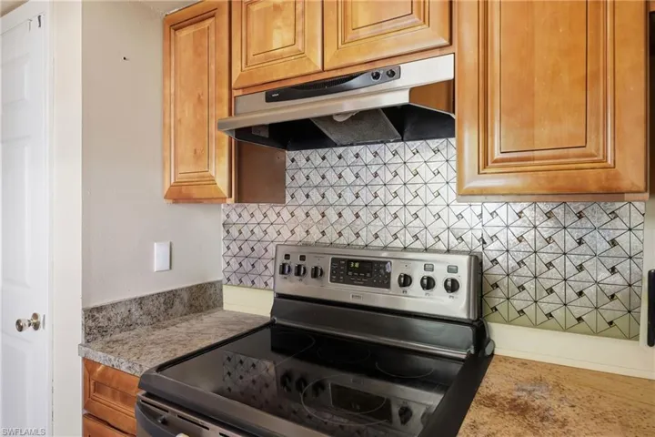 4531 Se 11th Pl, Cape Coral, Florida 33904