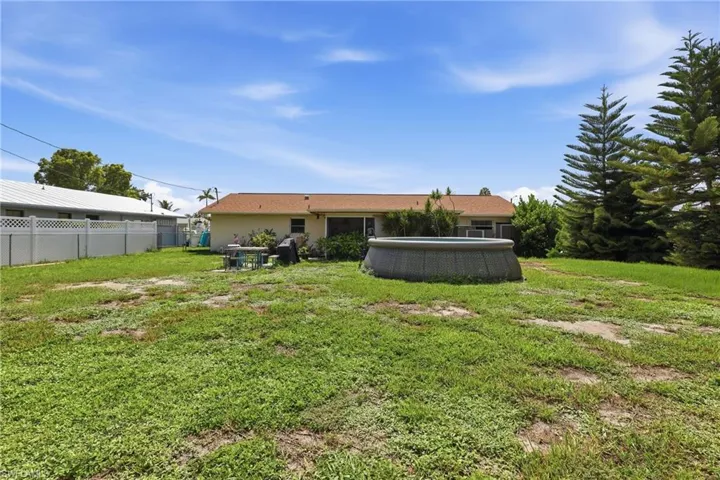 4531 Se 11th Pl, Cape Coral, Florida 33904