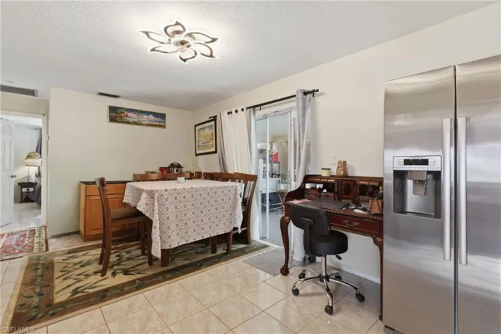 4531 Se 11th Pl, Cape Coral, Florida 33904