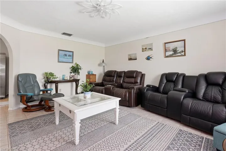 4531 Se 11th Pl, Cape Coral, Florida 33904