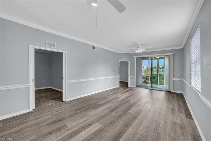 Living Room / Dining Area