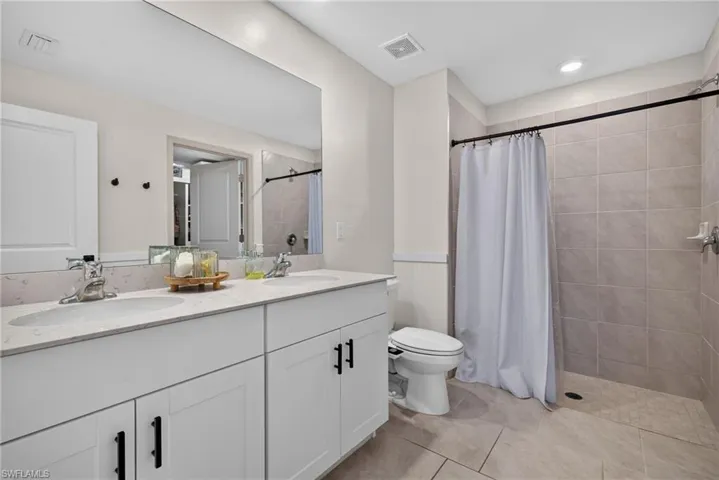 4085 San Clemente Ct, North Fort Myers, Florida 33917