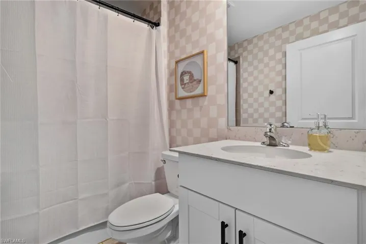 4085 San Clemente Ct, North Fort Myers, Florida 33917