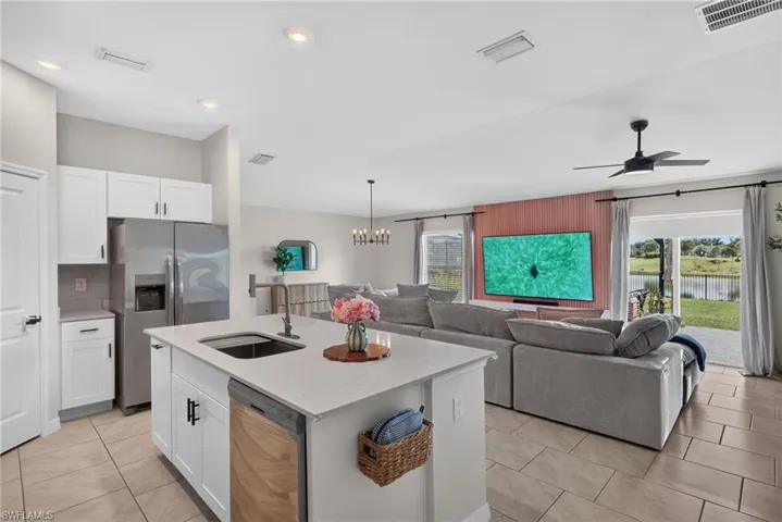 4085 San Clemente Ct, North Fort Myers, Florida 33917
