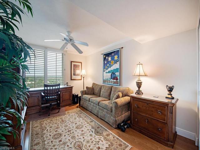 Bedroom or Office