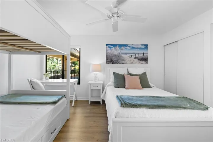 6710 Pelican Bay Blvd 422, Naples, Florida 34108