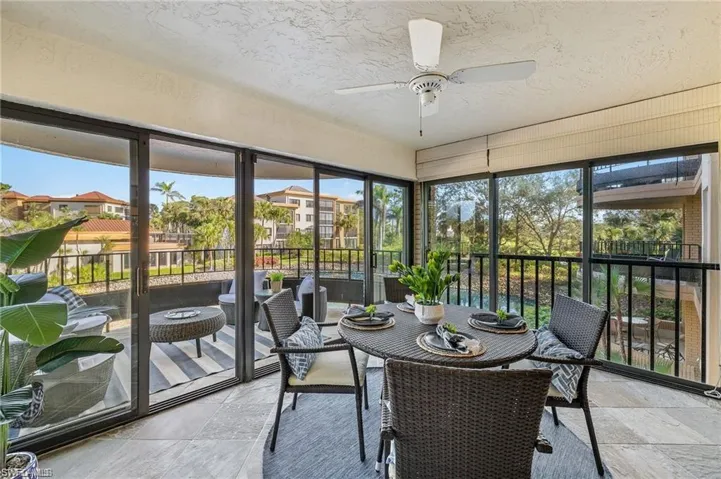 6710 Pelican Bay Blvd 422, Naples, Florida 34108