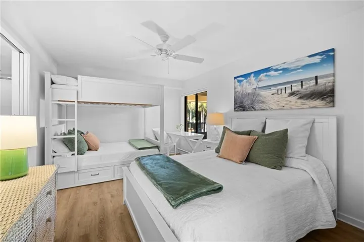 6710 Pelican Bay Blvd 422, Naples, Florida 34108
