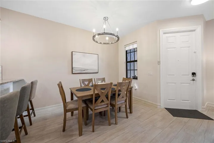 9076  Rialto  ST, Naples, FL 34113