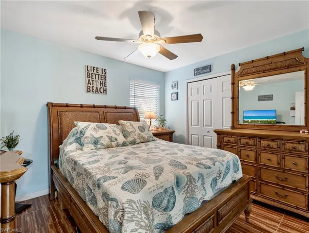 9298 San Carlos Blvd, Fort Myers, Florida 33967