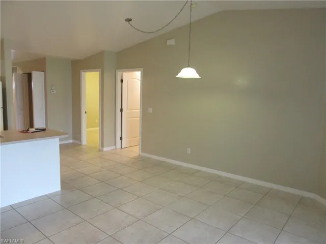 271 Sw 4th St 271, Cape Coral, Florida 33991
