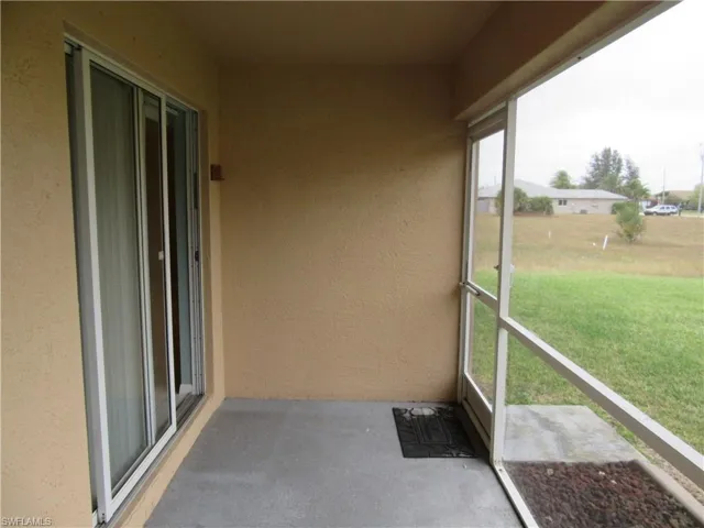 271 Sw 4th St 271, Cape Coral, Florida 33991