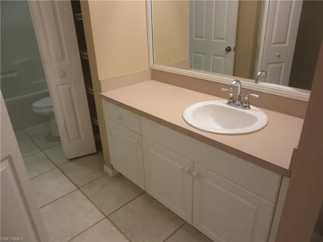 271 Sw 4th St 271, Cape Coral, Florida 33991
