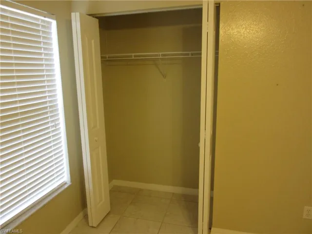 271 Sw 4th St 271, Cape Coral, Florida 33991