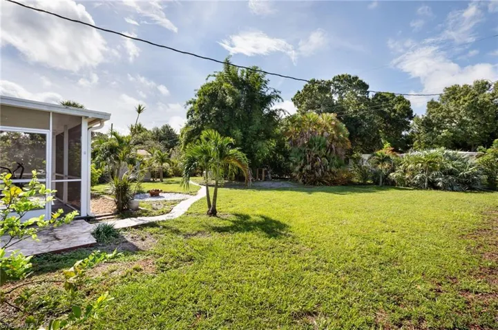 1850 Moreno Ave, Fort Myers, Florida 33901