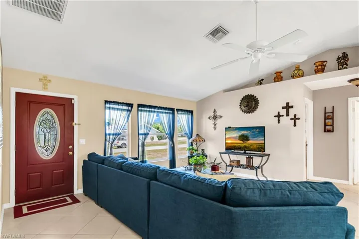 305 NE 23rd  AVE, Cape Coral, FL 33909