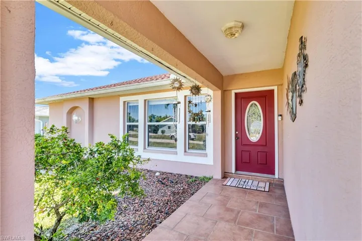 305 NE 23rd  AVE, Cape Coral, FL 33909