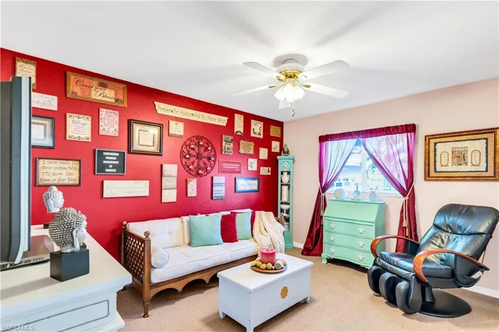 305 NE 23rd  AVE, Cape Coral, FL 33909