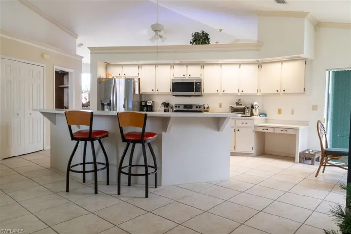 2508  Everest  PKWY, Cape Coral, FL 33904