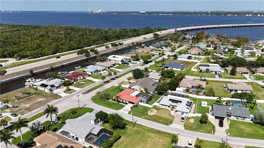 Fort Myers in the distance overlooking the Midpoint Bridge