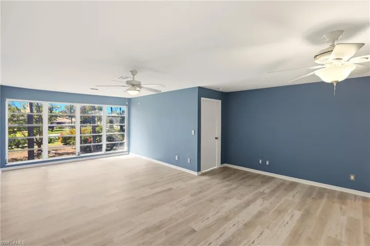 165  Bristol  LN, Naples, FL 34112