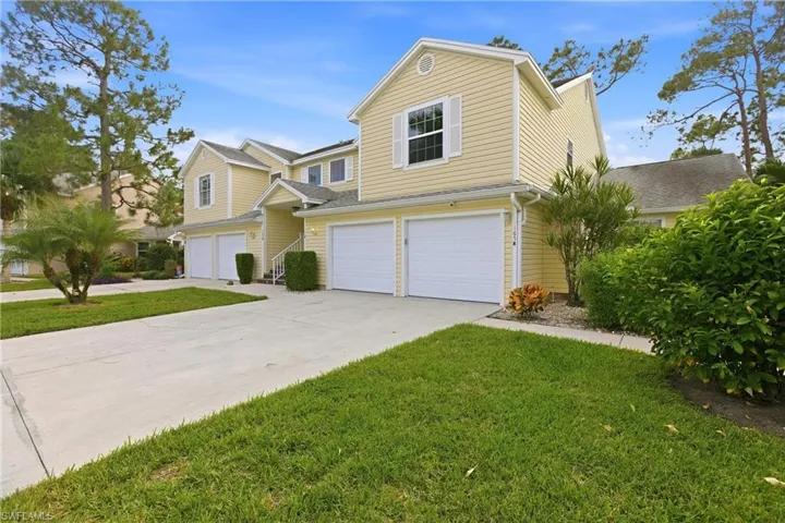 165  Bristol  LN, Naples, FL 34112