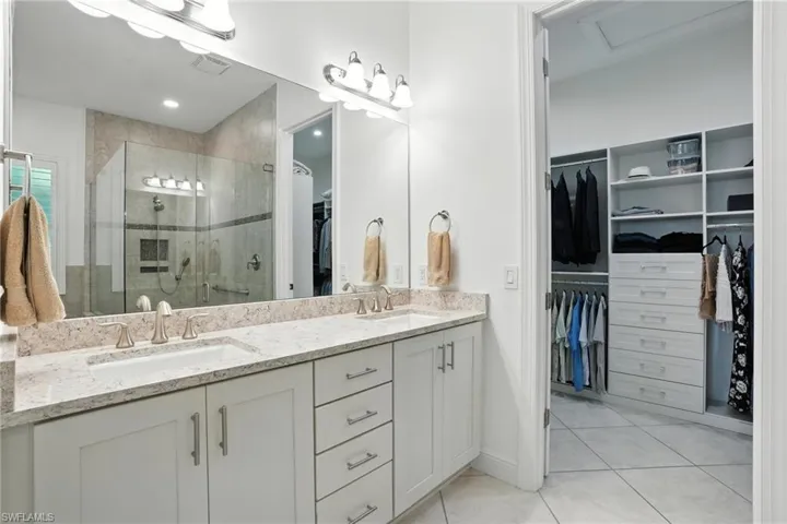4649 Abaca Cir, Naples, Florida 34119