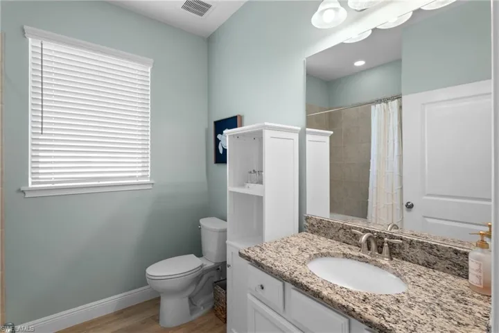 9366  Pocida  CT, Naples, FL 34119