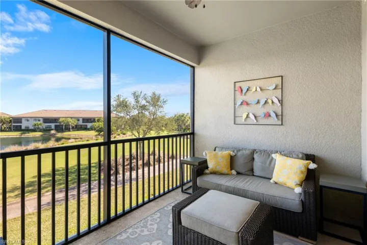 9366  Pocida  CT, Naples, FL 34119