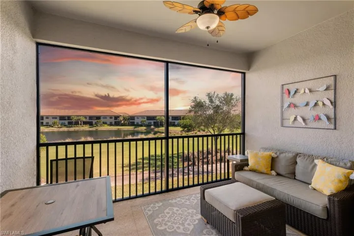 9366  Pocida  CT, Naples, FL 34119