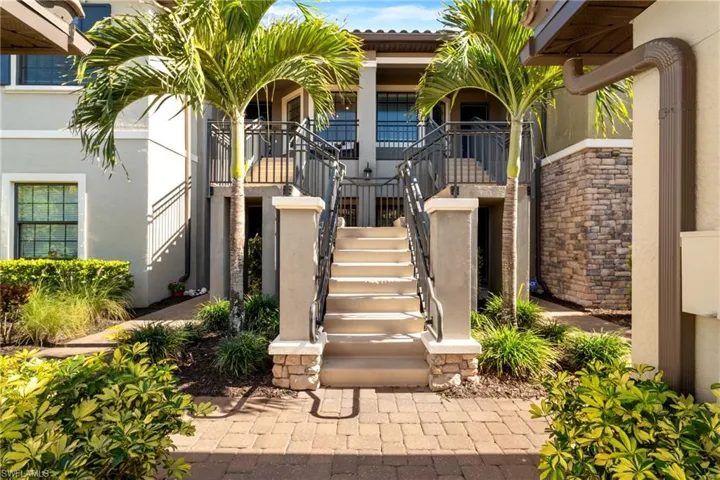 9366  Pocida  CT, Naples, FL 34119