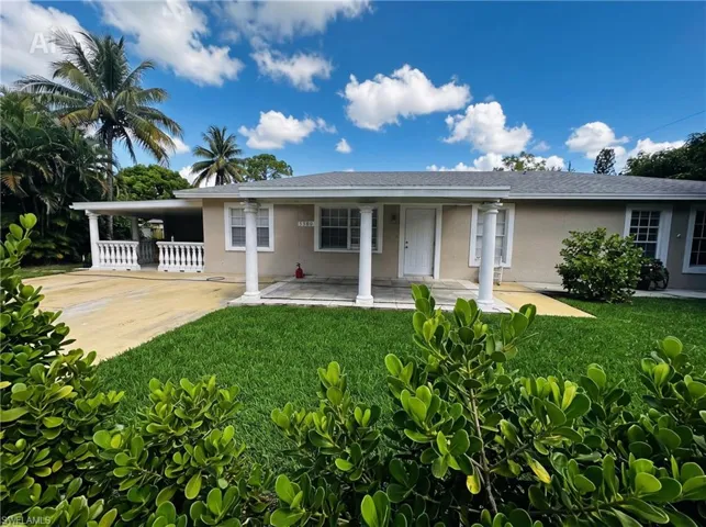 5380 Floridan Ave, Naples, Florida 34113