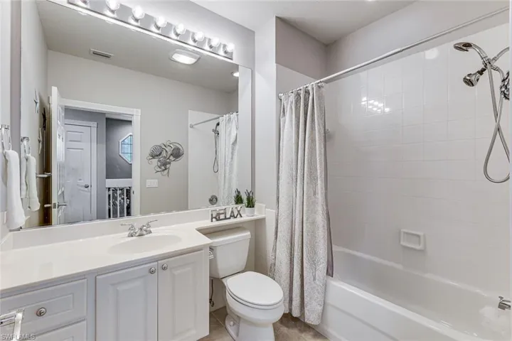 15400 Almaco Cir, Bonita Springs, Florida 34135