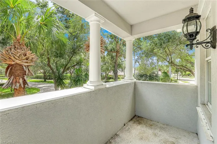 15400 Almaco Cir, Bonita Springs, Florida 34135