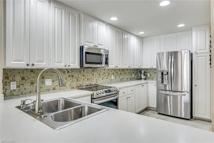 15400 Almaco Cir, Bonita Springs, Florida 34135