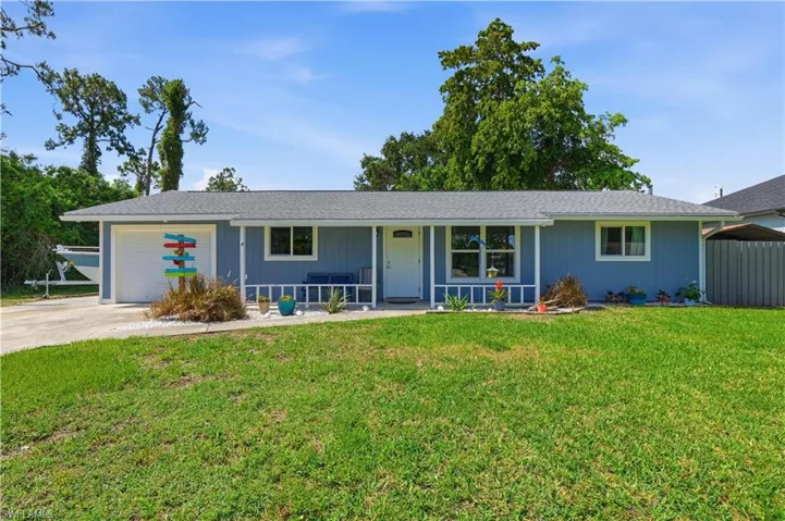 4711 4th St W, Lehigh Acres, Florida 33971