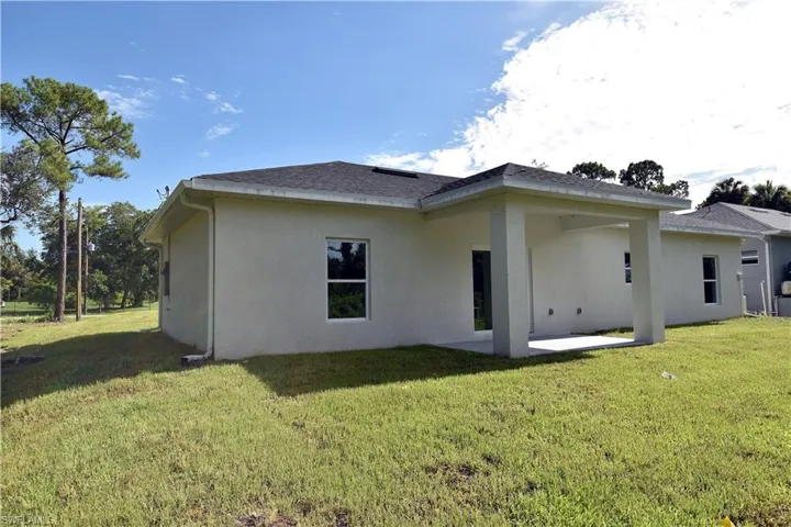 2622  20th NE AVE, Naples, FL 34120